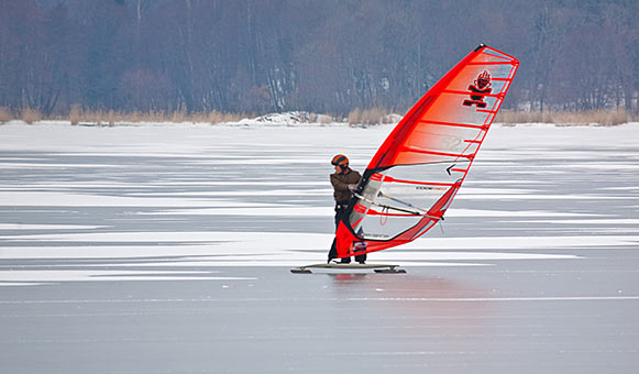 Ice windsurfing insurance, onlinetravelcover.com